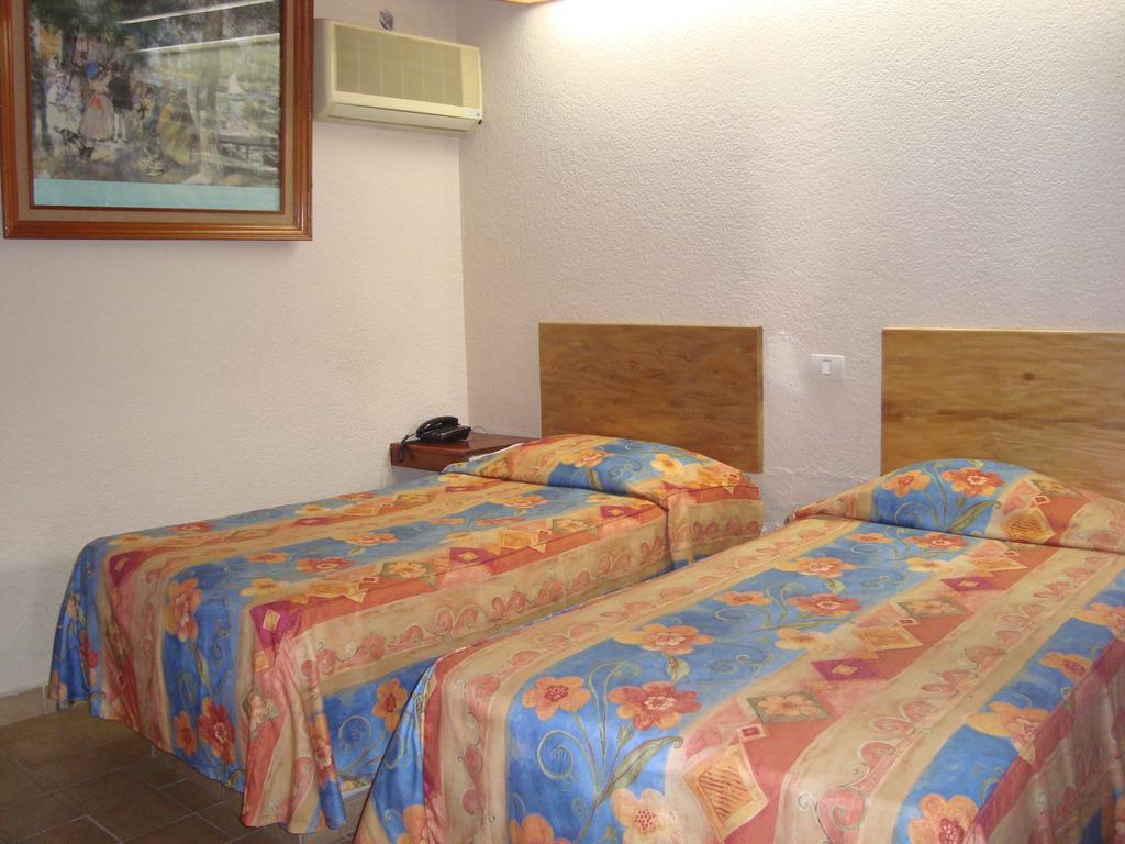 Hotel Lacantum by Rotamundos Tapachula Habitación foto